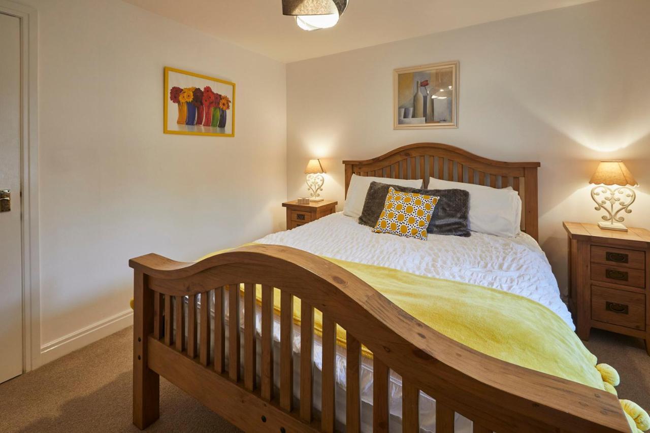Host & Stay - Riverrun Whitby Exterior photo